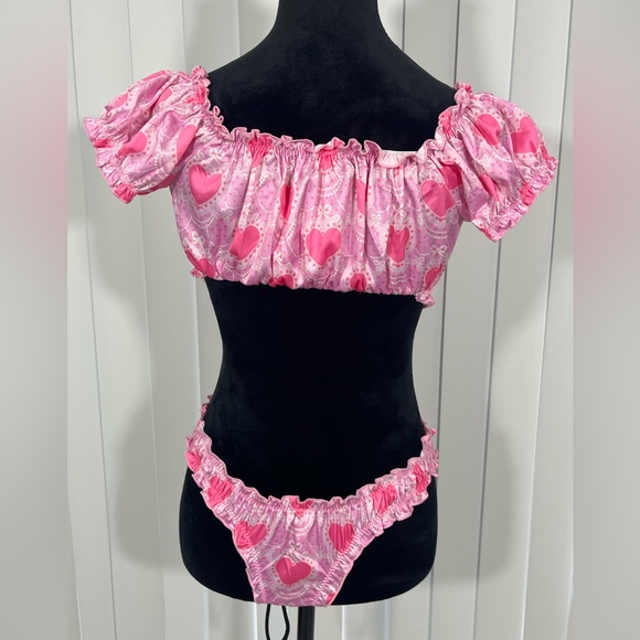 SUGAR THRILLZ Lots Of Love Heart Print Lingerie Set Off Shoulder Top Panties XS - Picture 3 of 6